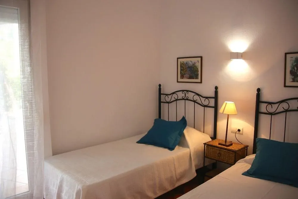 Villa La Palmera By Homevillas360 contacts